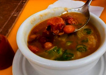 Receita de Mocotó de boi com legumes