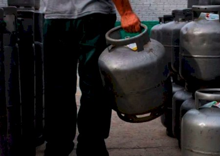 Com novo reajuste, gás de cozinha pode chegar a 85 reais o botijão em Itaporã