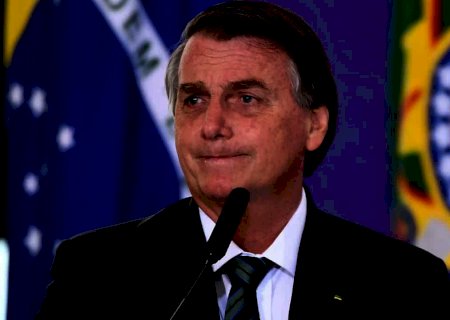 Bolsonaro diz que governador que 'fechar seu Estado' bancará auxílio emergencial