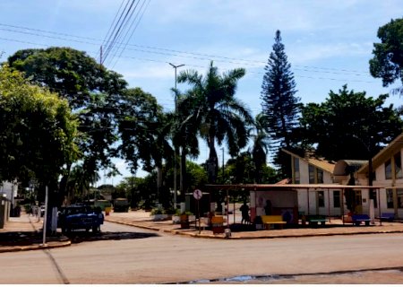 Semana começa com elevação nas temperaturas e chuvas isoladas