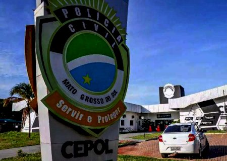 Desconfiando de trai&ccedil;&atilde;o, homem tenta matar "amante" com facadas e vai preso