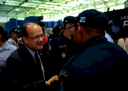 Barbosinha aprova iniciativa da União de criar programa habitacional para profissionais da segurança