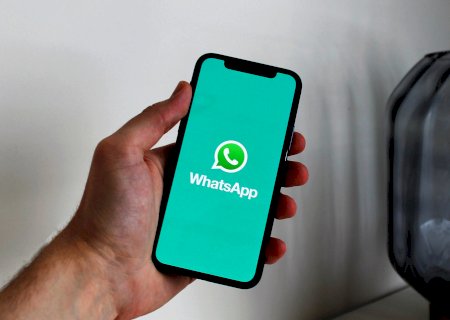 WhatsApp, Instagram e Facebook ficam fora do ar nesta segunda-feira (4)