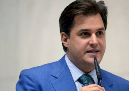 Deputado que xingou papa de 'vagabundo' deve ser afastado por 3 meses