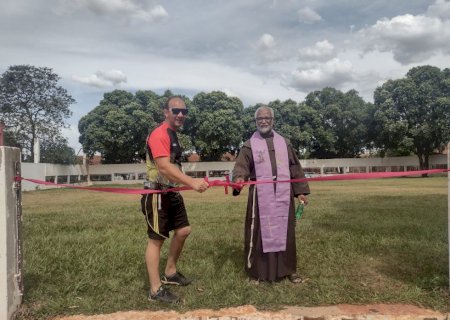 Inauguração da escolinha de futebol Toque de Bola em Itaporã aconteceu nesta terça-feira (01)