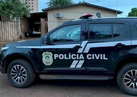 Mulher é assassinada a tiros na frente dos filhos pelo marido em Terenos