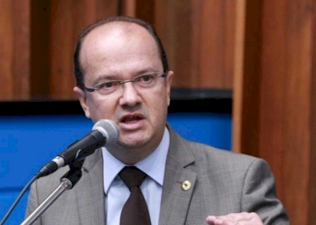 Barbosinha celebra avanços na construção de ponte sobre Rio Dourados