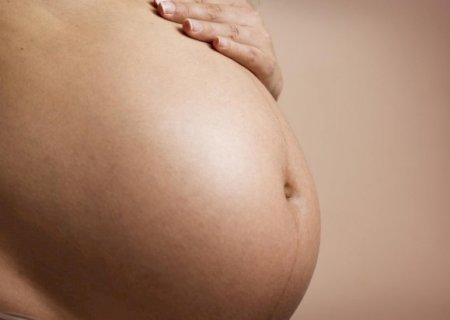 Entenda o que pode dificultar o casal de engravidar