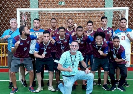 Time SEJUVEL conquista terceiro lugar no Campeonato Estadual de Futsal em Itaporã