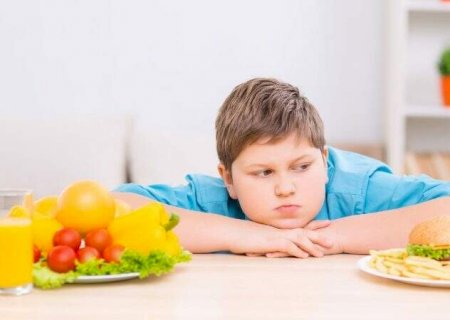 Obesidade infantil: consumo de alimentos ultraprocessados comprometem a saúde de crianças e adolescentes