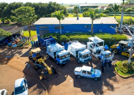 Com recursos próprios, Prefeitura investe mais de 3 milhões na compra de maquinários