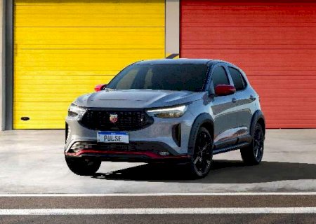 Pulse Abarth chega ao Brasil com proposta de ser SUV esportivo
