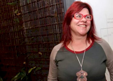 Morre Rochelle Costi, fotógrafa e artista visual, aos 61 anos