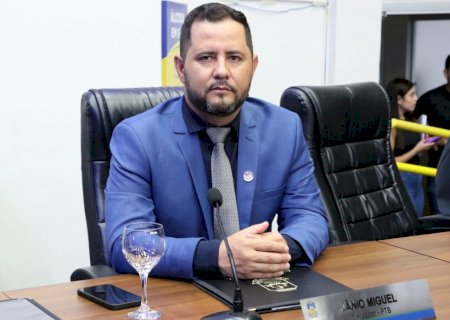 Vereador Jânio busca solução para poluição sonora