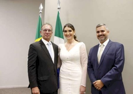 Amamsul empossa primeira mulher para nova diretoria no bi&ecirc;nio 2023/2024