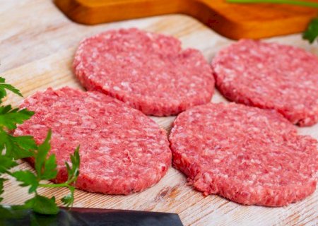 Publicado novo regulamento para produção de hambúrguer