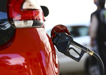 MJ pede explicações a postos sobre aumento de preços da gasolina