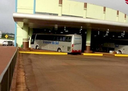 Família deve ser indenizada por ficar presa em elevador em Maracaju