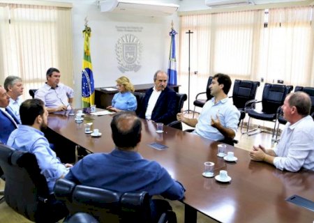 Governo do Estado vai contribuir para implantação de um complexo aviário
