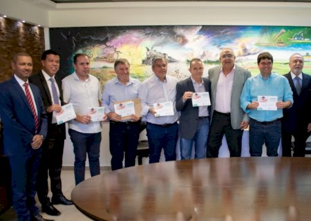 Assomasul firma compromisso com TCE-MS pela garantia dos direitos da primeira infância