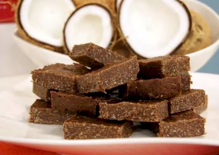 Receita irresistível de cocada de chocolate super cremosa: nem eu acreditei