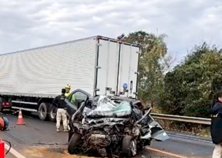 Tragédia na BR-163: Quatro Mortos em Acidente entre Carro e Carreta na Região de Douradina (Video)