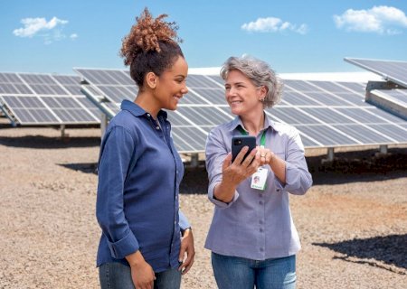 Sicredi facilita acesso à energia solar como alternativa econômica para reduzir o valor da conta de luz