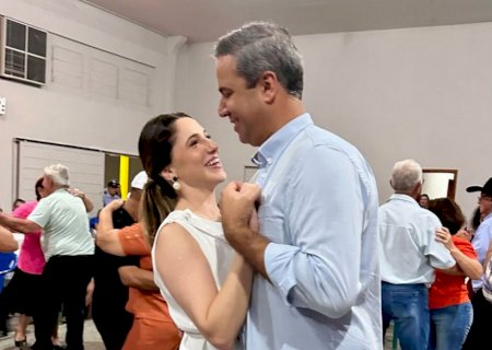 1º Bailão do conviver é coroado com festa pela Terceira Idade (Fotos)