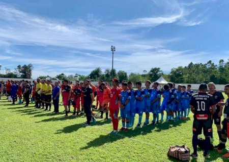 Copa Craque do Amanhã teve abertura na tarde de Domingo no Chavinha