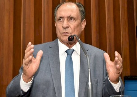 Coragem de policiais de Itaporã é reconhecida por Zé Teixeira