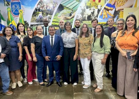 Itaporã; Vereadores aprovam projeto que concede reajuste salarial aos professores da rede municipal