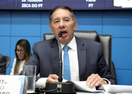 Gerson Claro publica decreto legislativo que ratifica convênios e protocolos do ICMS
