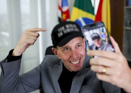 Fake news e desinformação: prefeitos “NÃO” estão proibidos de postar em suas próprias redes sociais, entenda o que a lei realmente diz