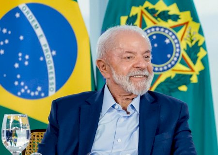 Lula parabeniza manifestações contra PEC da Blindagem e anistia: 'Espetáculo da democracia'