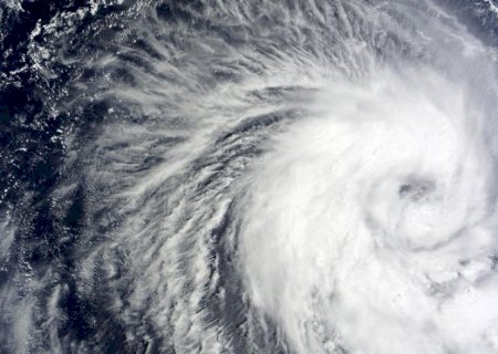 Furacão Melissa avança e pode influenciar o clima no do Brasil