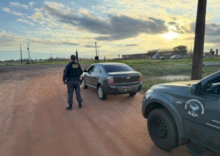 Veículo furtado no Paraná é recuperado em Ponta Porã e seria usado no contrabando