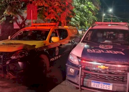 Operação conjunta resulta na prisão de assaltantes após perseguição e capotamento