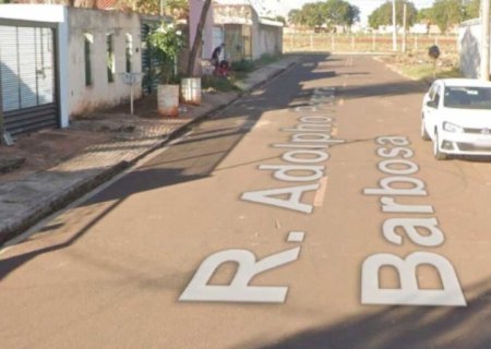 Mulher é presa por ligar som alto e perturbar vizinhos durante a madrugada em Campo Grande