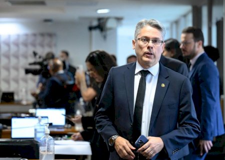 Alessandro Vieira vota pela rejeição do Projeto da Dosimetria