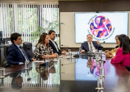 Uni&atilde;o das C&acirc;maras quer implantar procuradorias da mulher em todos os munic&iacute;pios