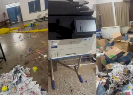 Crianças de 8, 9 e 11 anos invadem e causam destruição em escola de assentamento em MS