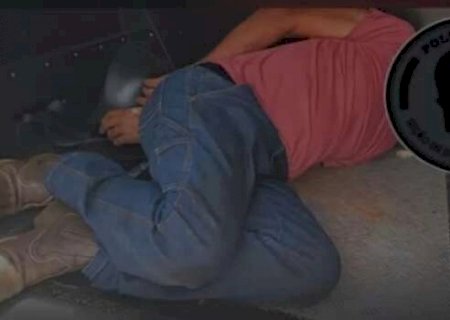 Taxista esfaqueia brutalmente namorada no pesco&ccedil;o e &eacute; preso fugindo pela BR-262