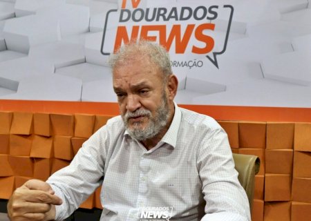 Geraldo vê política apequenada por polarização e ainda crê em terceira via à presidência