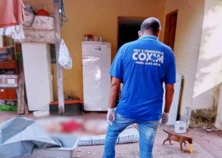 Idosa morre ap&oacute;s ser esfaqueada enquanto dormia