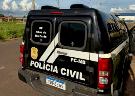 Criança de 11 anos busca ajuda sozinha em delegacia após agressão de mãe que estava embriagada