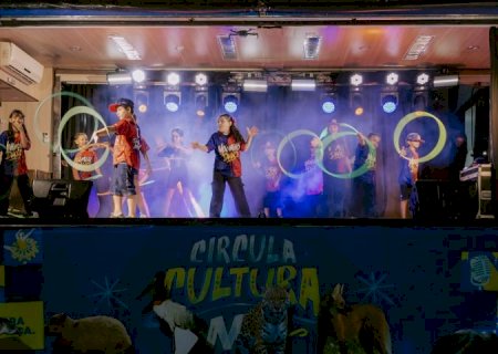 Espetáculo em Sonora abre programação que leva teatro, dança e circo a diversas cidades de MS