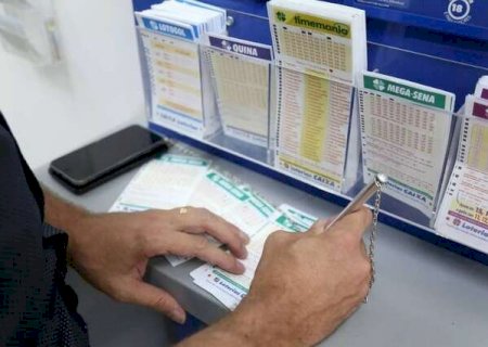 Com pr&ecirc;mio "inflado" Mega sorteia pr&ecirc;mio de R$ 45 milh&otilde;es