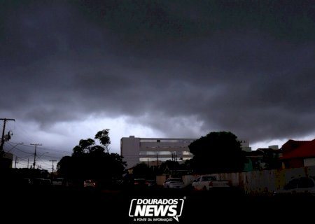 Dourados entra em alerta de tempestade com risco de chuva intensa e granizo