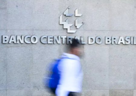 Juros elevados mantêm pressão sobre endividamento das famílias