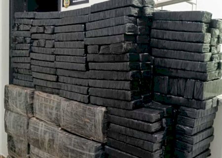 Suspeito de integrar 'Novo Cangaço', assaltante de banco é preso com 750kg de drogas em Dourados